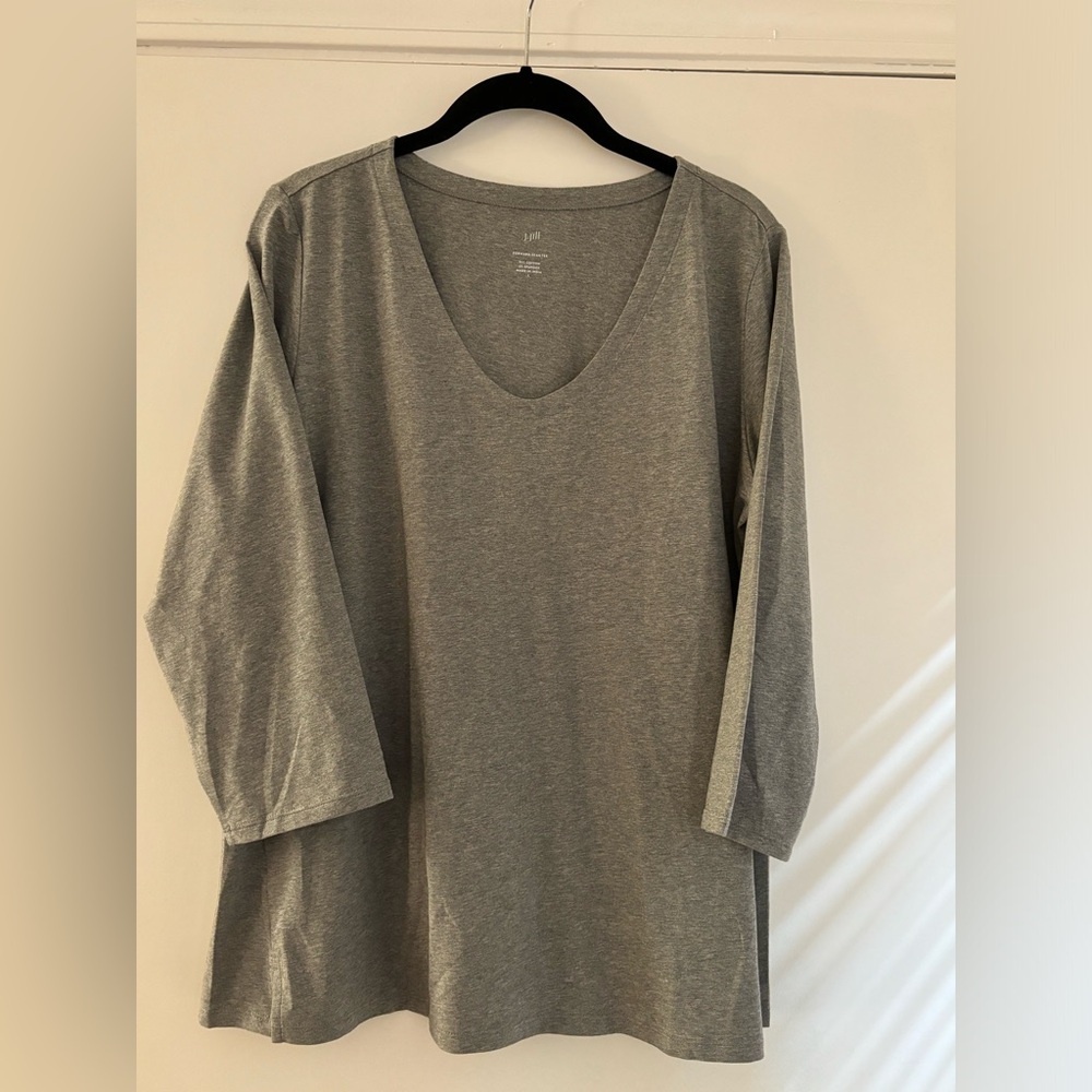 J.Jill forward seam tee